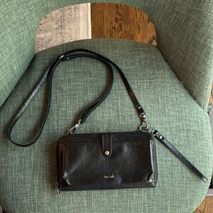 The Sak Women Iris Leather Convertible Crossbody Bag Black Leather Wristlet EUC